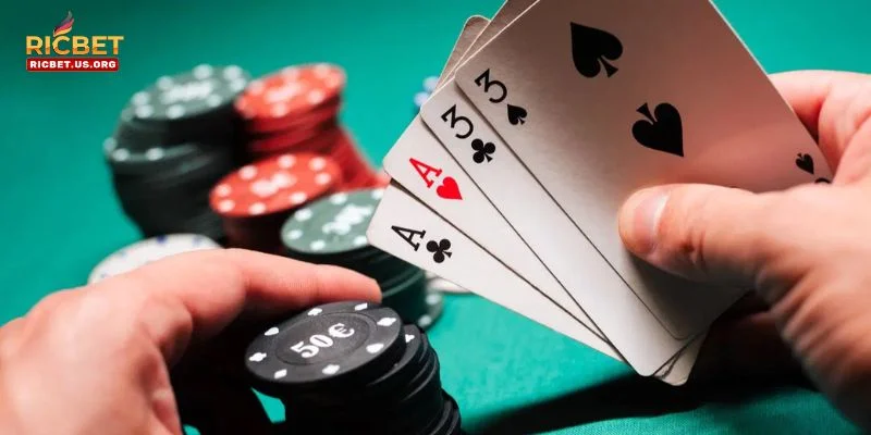 Kỹ năng quản lý vốn rất quan trọng trong ván chơi Poker.